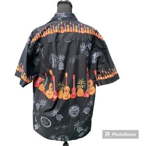 Winnie Hawaiian shirt Ukuleles Made in Hawaii Multi Color print Short Sleeve XL